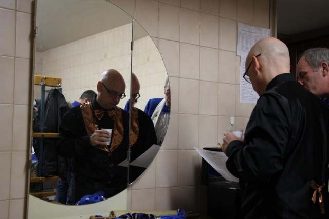 Büttenredner in Konzentrationsphase