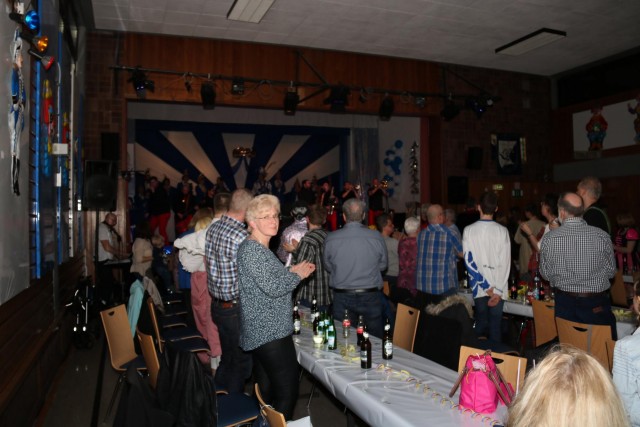 1. Kappensitzung